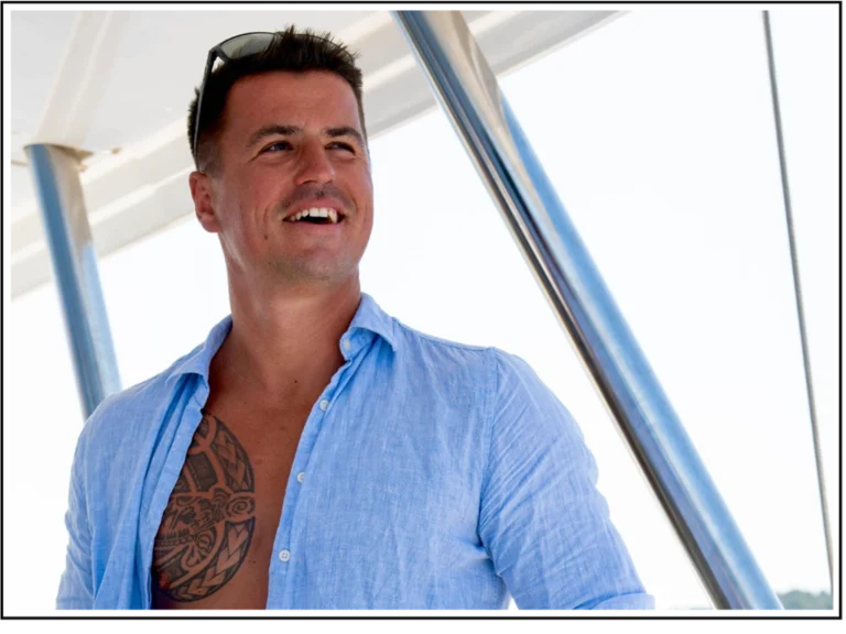 Michał Czujko na katamaranie sailing to success